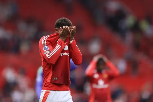 Manchester United : Rashford tranche entre le Barça et le PSG Manchester United : Rashford tranche entre le Barça et le PSG
