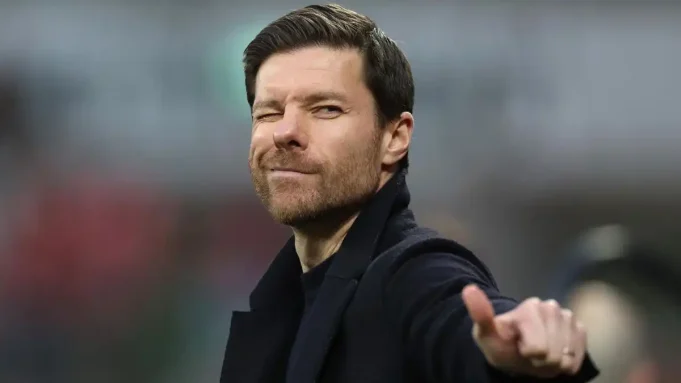 Real Madrid : Xabi Alonso a le feu vert !
