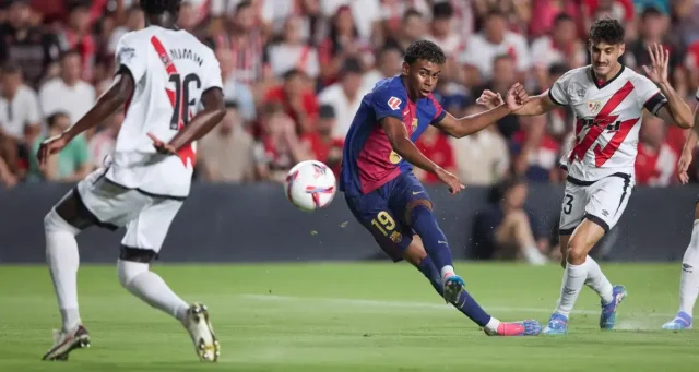 Barça - Rayo Vallecano : l'arbitrage espagnol au cœur d'un autre scandale Barça - Rayo Vallecano : l'arbitrage espagnol au cœur d'un autre scandale