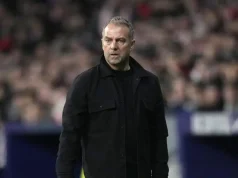 Barça : tension dans le vestiaire, Hansi Flick répond cash !